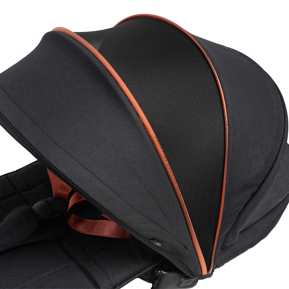 Essential Black Sport